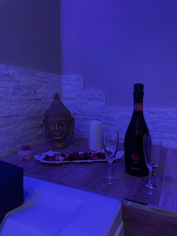 B&B New Paris & Suite Таранто Екстер'єр фото